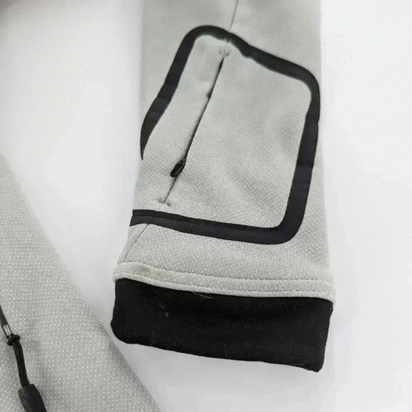 Adidas Terrex Jacket Light Gray Climaheat Ultimate Fleece Womens Size M flawed - Picture 2 of 8